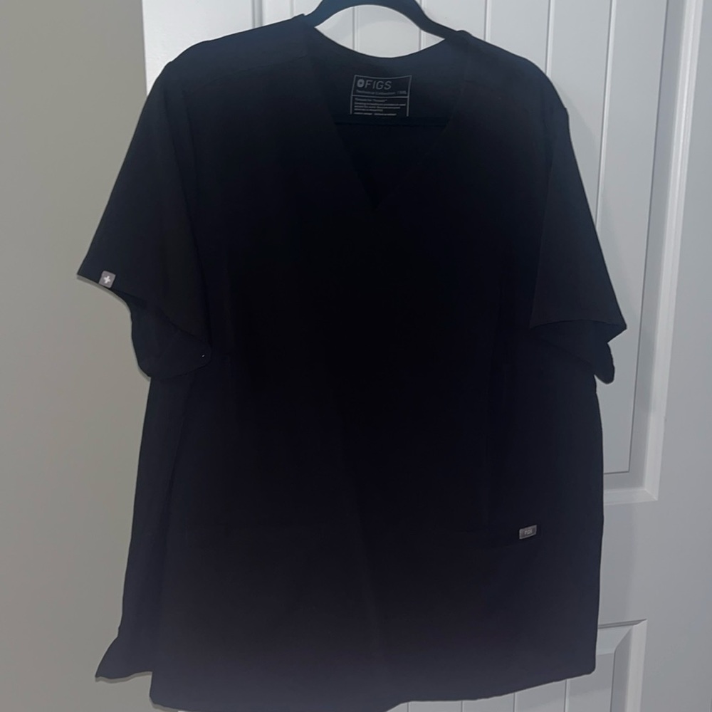 5XL Figs Scrub top